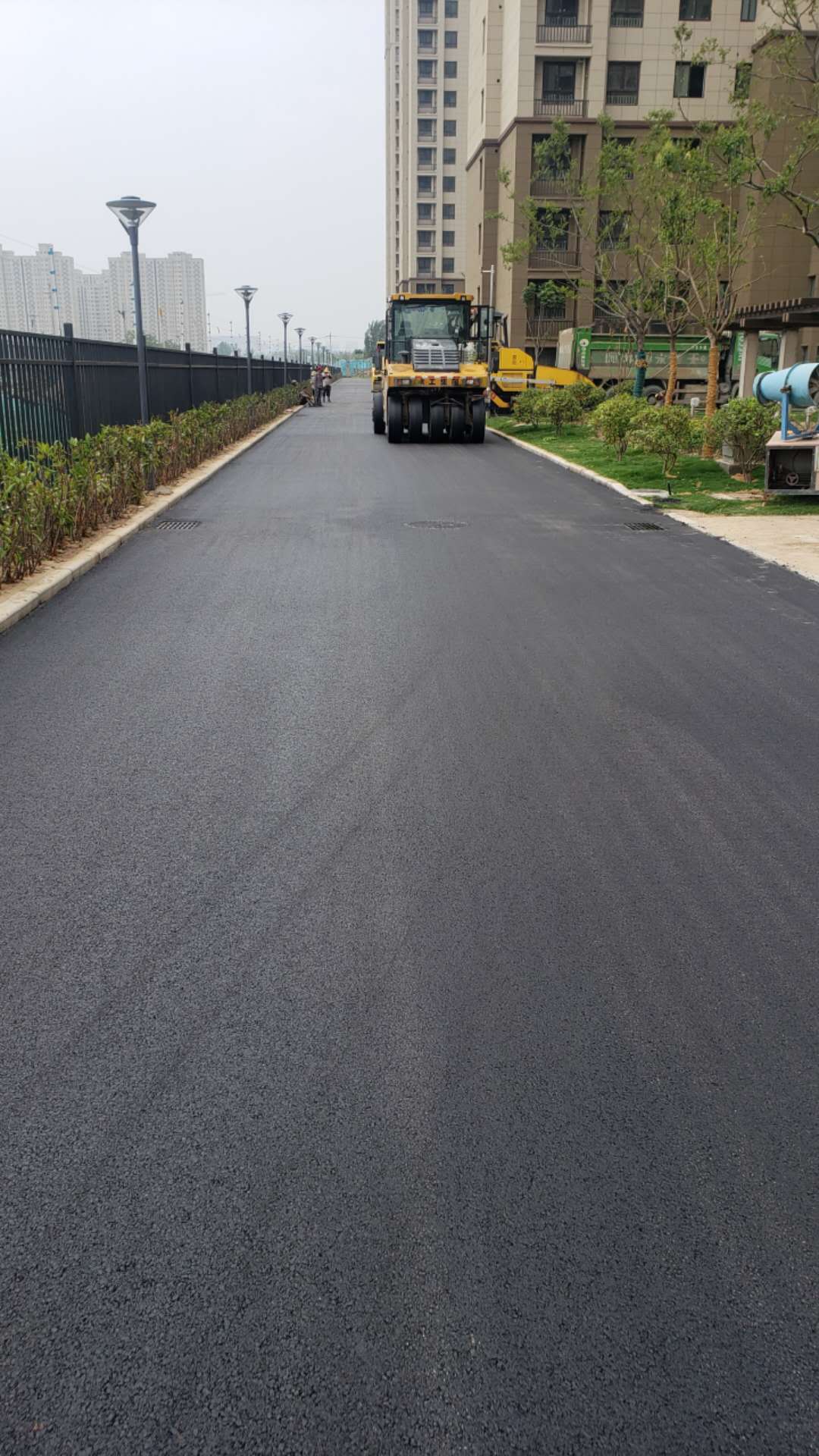 鄭州瀝青冷補料 瀝青路面道路冷補料的全方位解析與應用指南